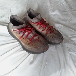 Yeezy 380 pepper Adidas